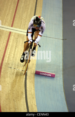 Roger KLUGE (GER) in der Herren Omnium-Zeitfahren der UCI-Bahnrad-World Cup Velodrom. Stockfoto