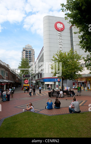 West-Obstgärten-Einkaufszentrum in Coventry Stadtzentrum, West Midlands, England. Stockfoto