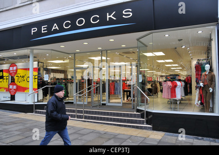 Pfauen Shop Bekleidungsgeschäft Schließung Verwaltung Bankrott Hautpstraße The Moor Sheffield Stockfoto