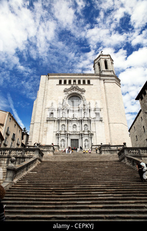 Die Kathedrale von Girona mit majestätischen Treppe Stockfoto