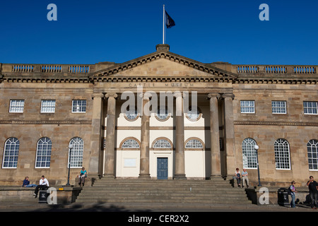 Der Eingang zum Schlossmuseum, eines der führenden Museen Großbritanniens des täglichen Lebens, auf dem Gelände des ehemaligen York Castle. Stockfoto