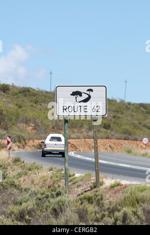 Route 62 Zeichen am Straßenrand in Barrydale Südafrika Stockfoto
