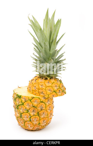 Ananas mit weißem Hintergrund Stockfoto