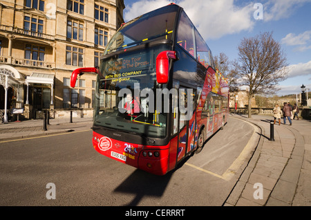 Stadt Bath Doppeldecker roten Touristenbus Stockfoto