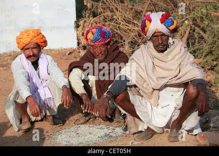 Indien, Rajasthan, Bundi, Männer tragen Turbane, Stockfoto