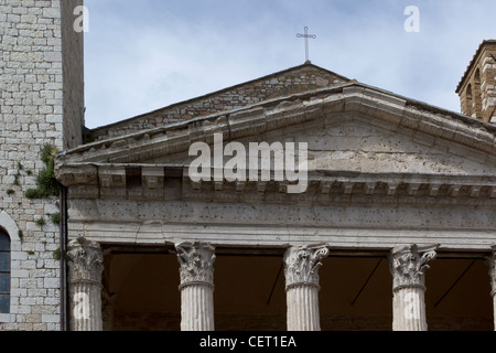 Der "Tempel der Minerva" in Assisi, Umbrien, Italien Stockfoto