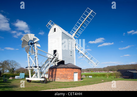 Stanton Mühle, eine Bockwindmühle auf 1751 zurückgeht. Die Windmühle wurde restauriert, voll funktionsfähig und ist die einzige Windmühle Stockfoto