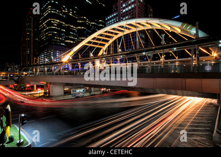 Sathorn - Chongnonsi Kreuzung in Bangkoks Central Business District Stockfoto