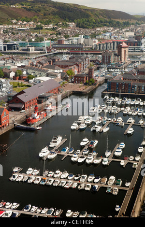 Großbritannien, Wales, Swansea, Luftaufnahme von Seeviertel von Meridian Tower Stockfoto