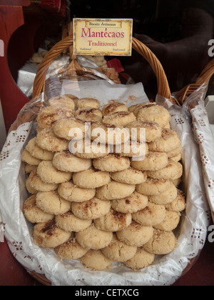 Traditionellen handwerklichen Kekse auf dem Display in einer Dbakery, Nizza, Côte d ' Azur, Frankreich Stockfoto