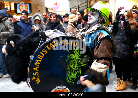 Straßenmusiker auf der Venedig Karneval 2012. Stockfoto