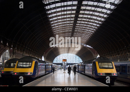 Innenraum der Paddington Station, London. Stockfoto