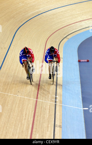 Großbritanniens Männer-Team-Sprint, Team Track Cycling World Cup 2012 London bereitet Serie 2012 Stockfoto