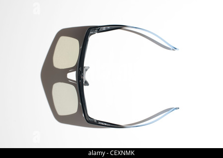 3D Brille auf weißem Hintergrund Stockfoto