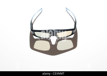 3D Brille auf weißem Hintergrund Stockfoto