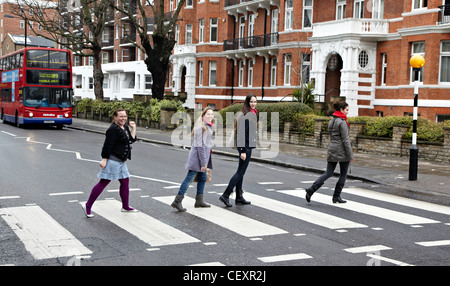 Beatles-Zebrastreifen Abbey Road London UK Stockfoto