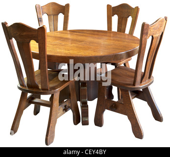 Klassische feste Holz Küche Tischset, isoliert auf weißem Hintergrund, Schneidepfad enthalten Stockfoto