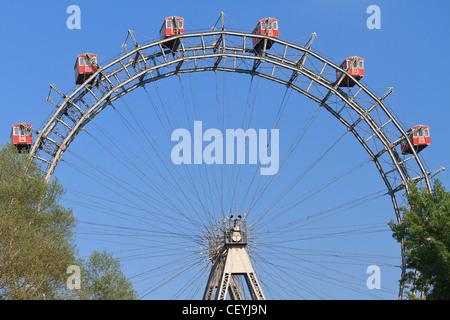 Vienna riesige Fähren Wheel (Riesenrad) im Prater, Österreich Stockfoto