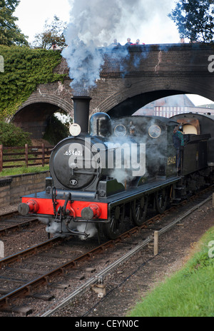 Dampfmaschine Weybourne Station Norfolk England verlassen Stockfoto