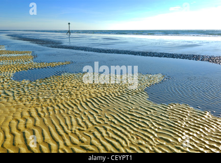 West Wittering Strand bei Ebbe, West Sussex, Großbritannien Stockfoto