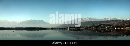 Panoramablick in Viverone See, Biella Stockfoto