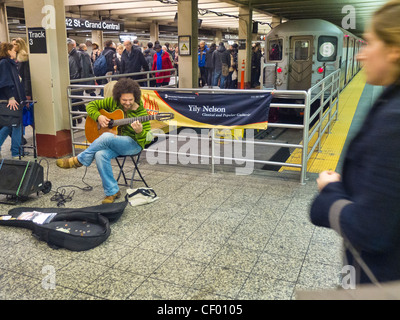 Grand central Shuttle-u-Bahnstation in New York City Stockfoto