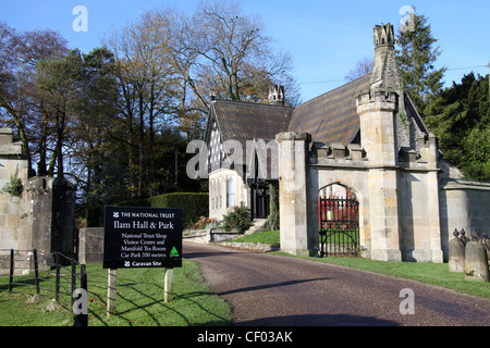 Eingang zu den Hallen Ilam Stockfoto