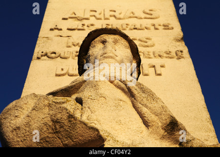 Französische Kriegerdenkmal in Arras, Frankreich. Stockfoto