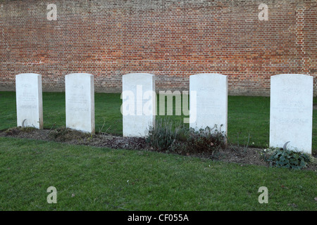 Muslimische ersten Weltkrieg Gräber am Faubourg Amiens Cemetery in Arras, Frankreich. Stockfoto