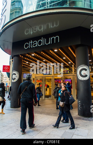 Paris, Frankreich, vor Eingang, Herren Kaufhaus, "Citadium", ("Galeries Lafayette"), Stockfoto