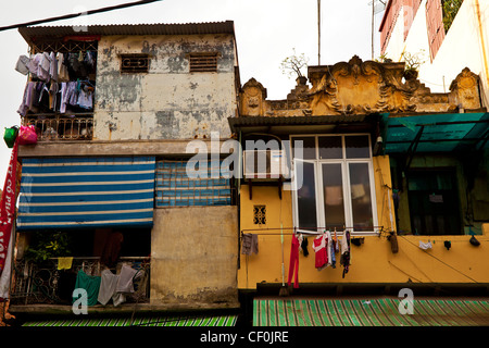 Häuser in der Altstadt von Hanoi, Vietnam Stockfoto