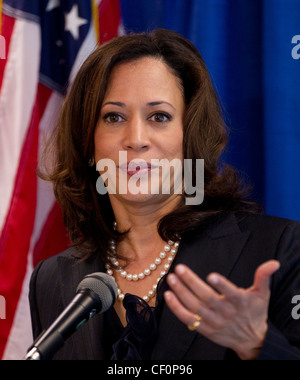 Senator Kamala Harris California Attorney General Kamala Devi Harris (* 20. Oktober 1964) ist ein US-amerikanischer Rechtsanwalt. Stockfoto