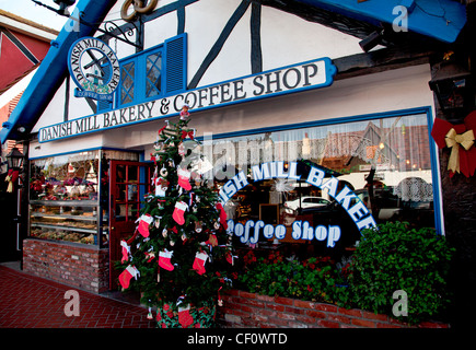 DÄNISCHE BÄCKEREI & COFFEE-SHOP, SOLVANG, KALIFORNIEN Stockfoto