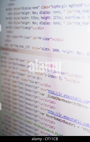 HTML-Code auf einem Computer-Bildschirm Stockfoto