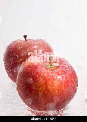 Nasser Äpfel Stockfoto