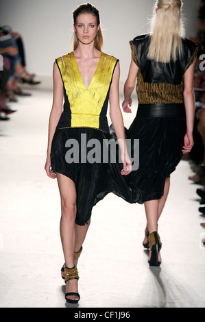 Barbara Bui Paris bereit, WearSpringSummer 2012 Stockfoto