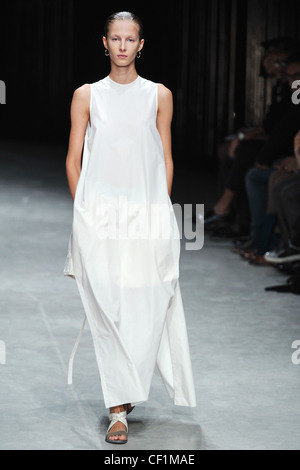 Damir Doma Paris bereit, WearSpringSummer 2012 Stockfoto