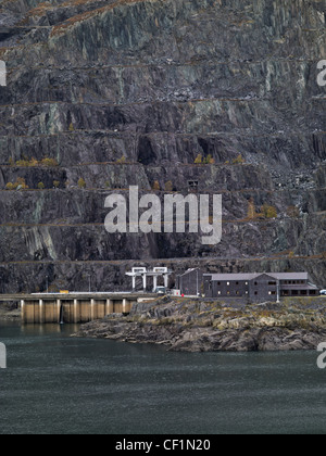 Dinorwig Kraftwerk "Electric Mountain" & Llyn Peris.  Erbaut auf dem Gelände einer alten Schiefer mine - Wasserkraft-stati Stockfoto