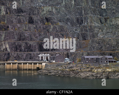 Dinorwig Kraftwerk "Electric Mountain" & Llyn Peris.  Erbaut auf dem Gelände einer alten Schiefer mine - Wasserkraft-stati Stockfoto