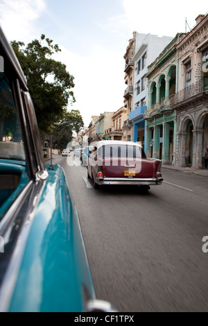 Blick vom amerikanischen Oldtimer in Havanna, Kuba Stockfoto