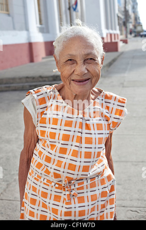 Portrait einer älteren Dame in Cienfuegos, Kuba Stockfoto