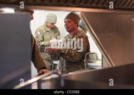 US-Armee, Köche zur Rettung bei Combat Outpost Arian Stockfoto