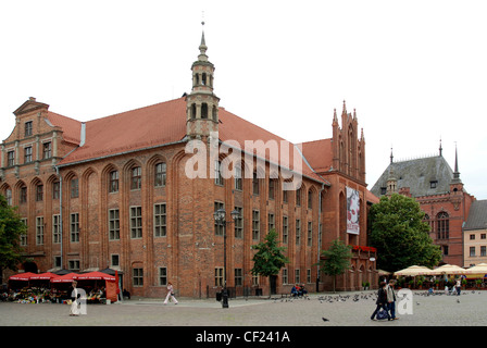 Rathaus in der alten Stadt Torun in Polen. Stockfoto