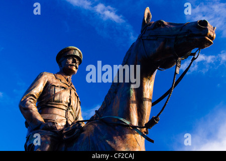 Statue von Field Marshal Earl Haig befindet sich an der Edinburgh Castle Esplanade. Stockfoto