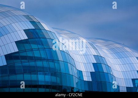 Abstrakte Sicht auf Sage Gateshead am Gateshead Kai gelegen. Stockfoto