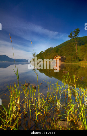 Der Herzog von Portland Bootshaus an der Spitze der Lake Ullswater. Stockfoto