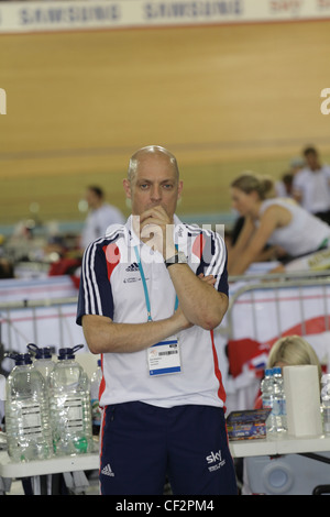 Dave David Brailsford Performance Manager des Teams Sky GB bei der London Olympischen Velodrom Stockfoto