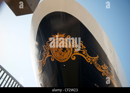 Die Disney Fantasy-Kreuzfahrtschiff ist die NY Kreuzfahrt-Terminal auf dem Hudson River in New York angedockt Stockfoto