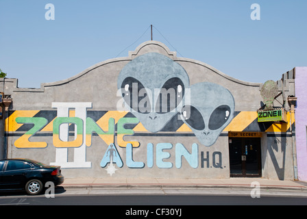 Aliens und UFOs sind das Thema der Stadt in Roswell, New Mexico. Stockfoto