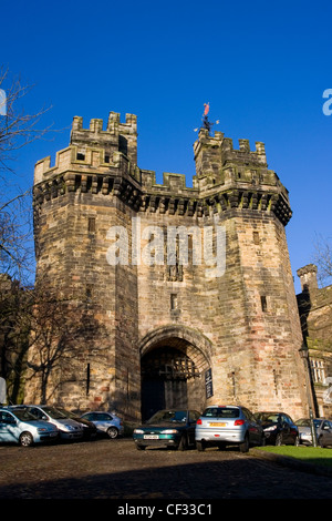 Lancaster Castle, auch bekannt als John O' Gaunt Burg eine wichtige Rolle in der Region als eine defensive Struktur spielte und Stockfoto